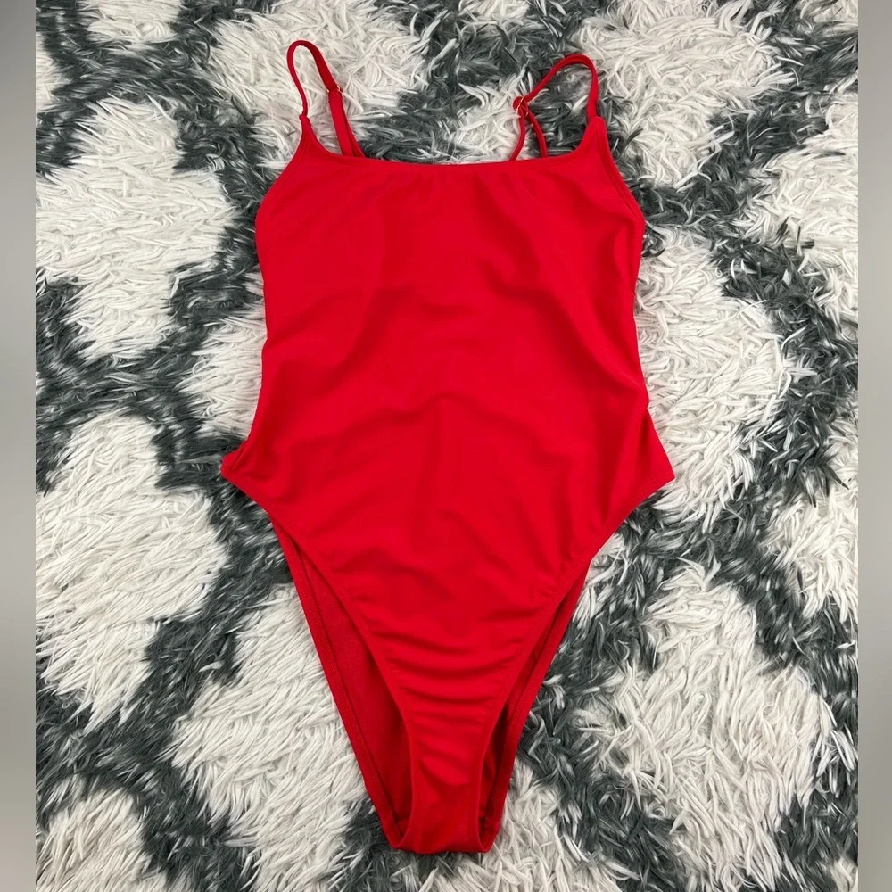 Wild Fable Women's Ultra High Leg Extra Cheeky Scoop Back Small Size 4-6 Red